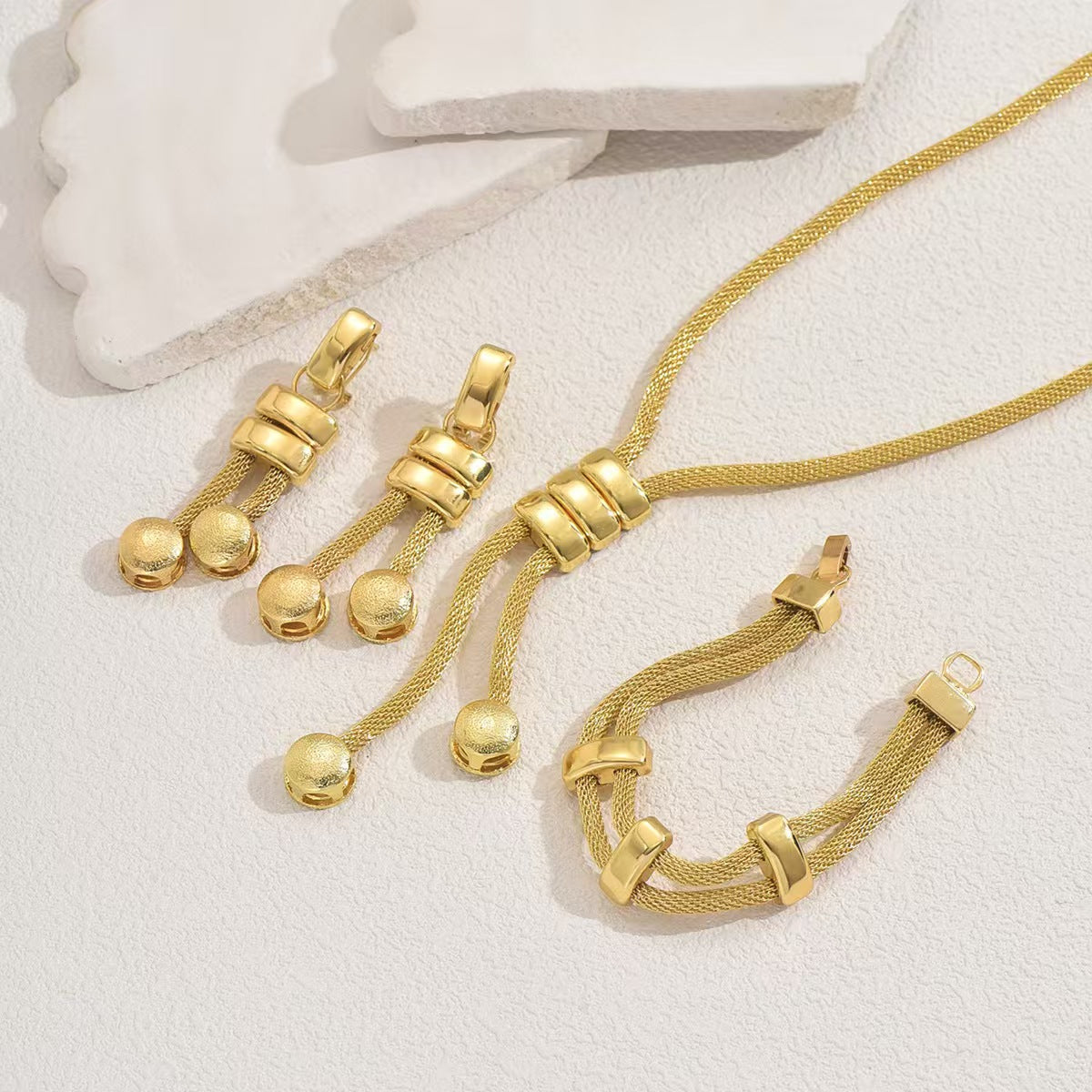 18K Gold Matte Ball Tassel 3Pcs Jewelry Set Necklace Earrings Bracelet Luxury OL Women Suit